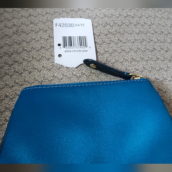 Coach Authentic Amanda Satin Blue Turquoise Coin Purse - Picture 2 of 3